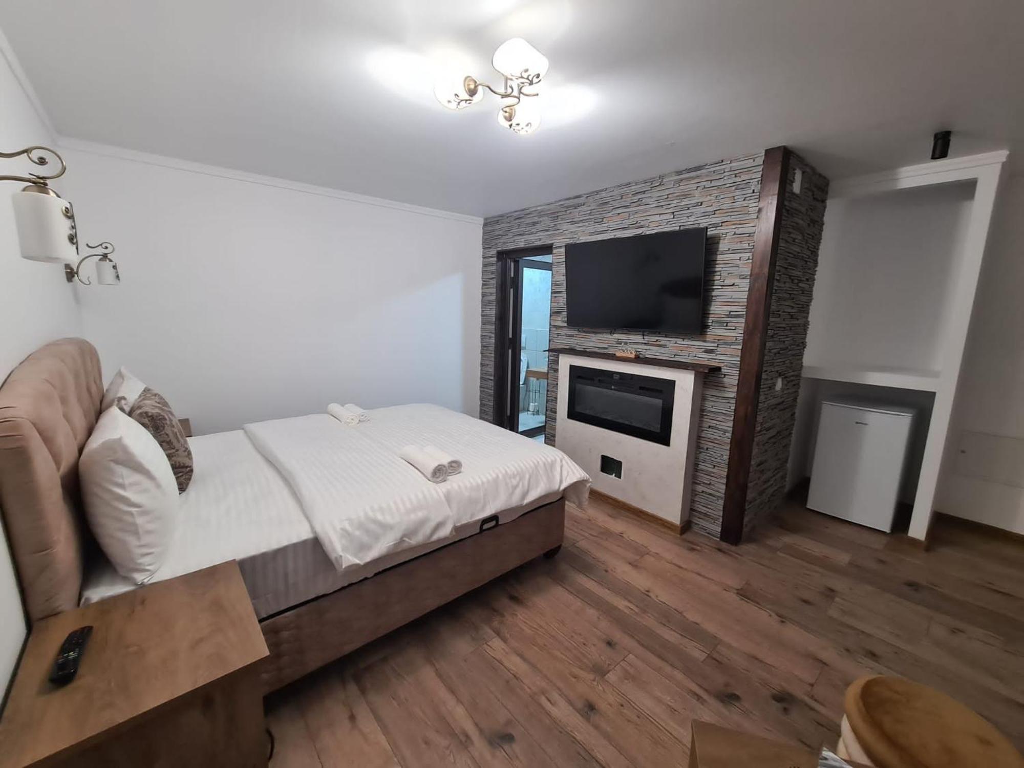 Bella Vista Bungalow Turda Phòng bức ảnh